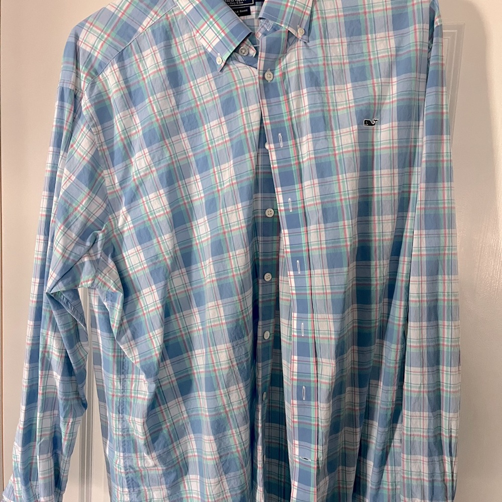 Vineyard vines long sleeve shirt